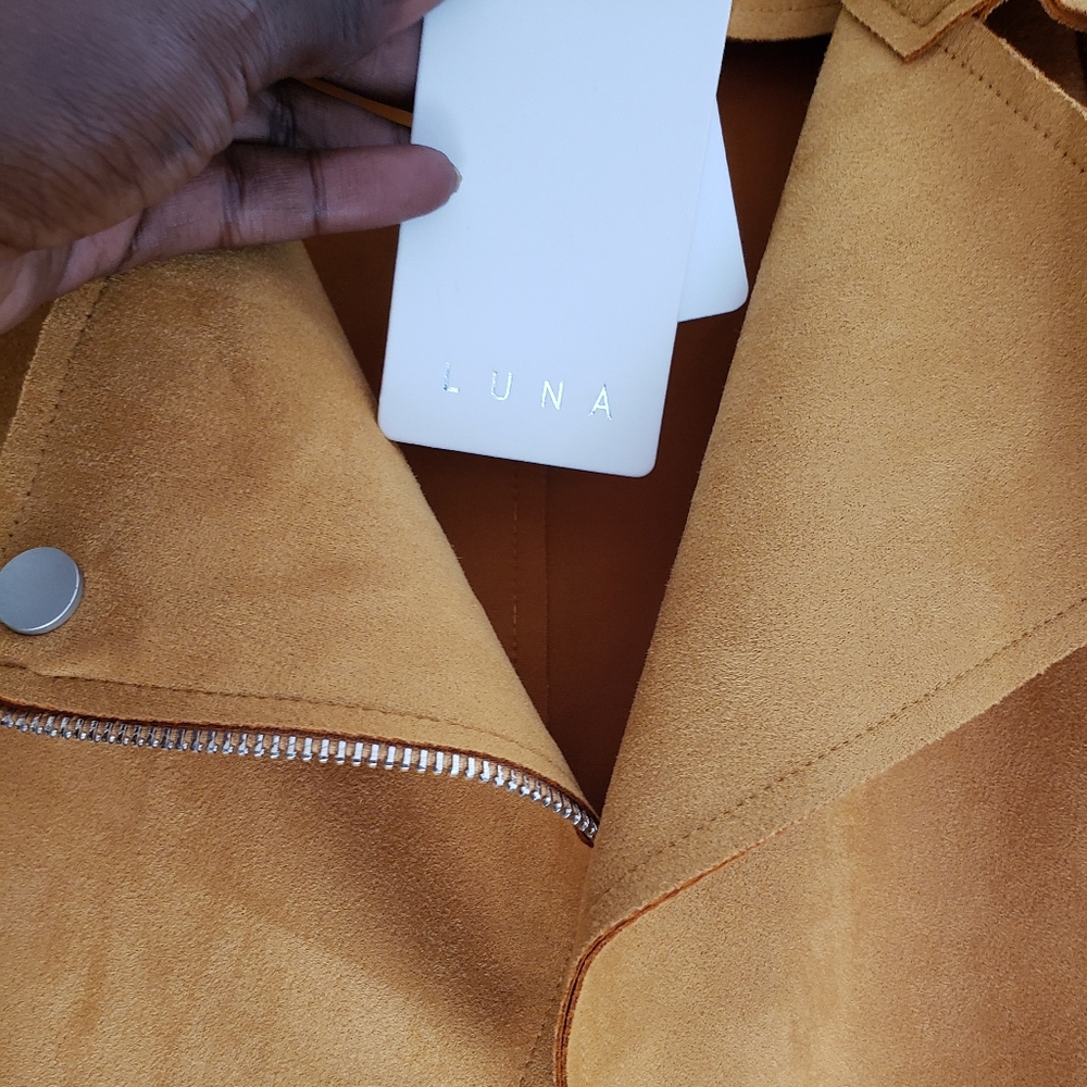 Jacket - Picture 2 of 3